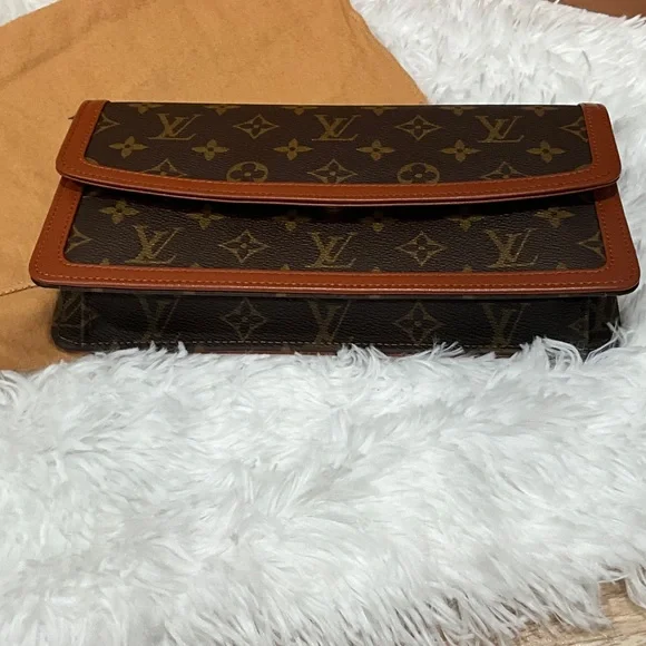 Louis Vuitton Pochette Dame 26 - Picture 6 of 12